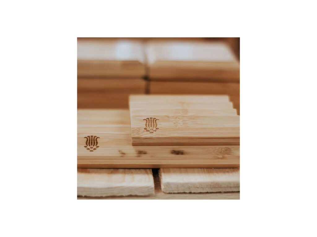Wooden soap holder